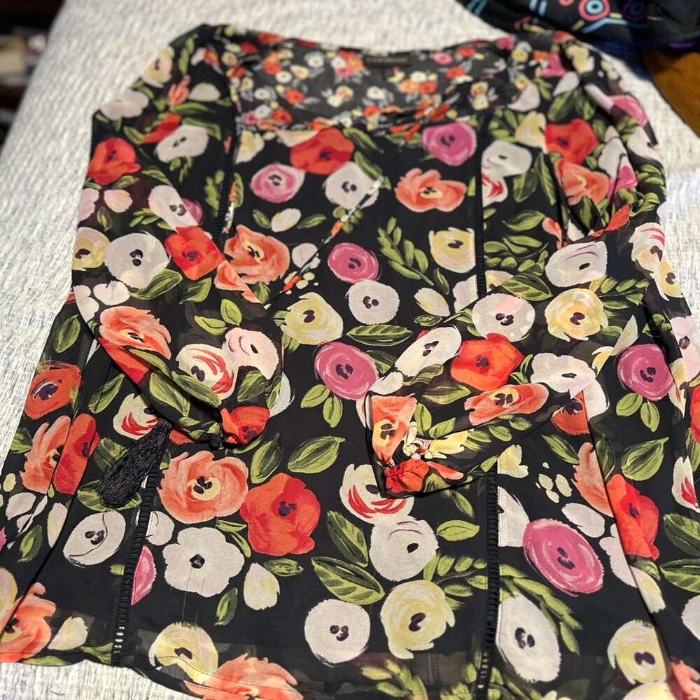 Lane Bryant Navy Blue Floral Tunic Size 20!